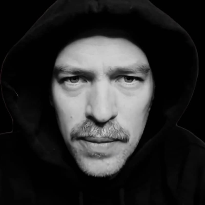 Artyom Skye — the guy in the Reel